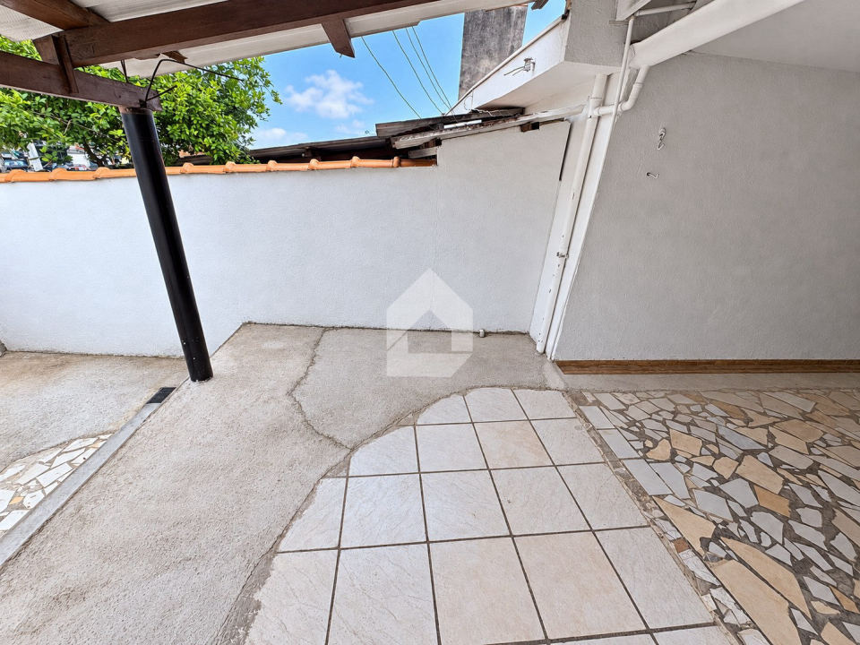 Foto 4 · Casa com 3 dormitórios para alugar em Votorantim · Rio acima
