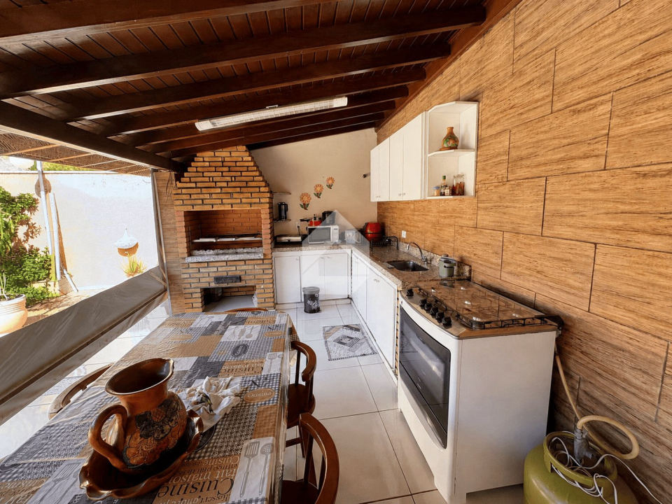 Foto 8 · Casa com 3 dormitórios para alugar em Itu · Brasil