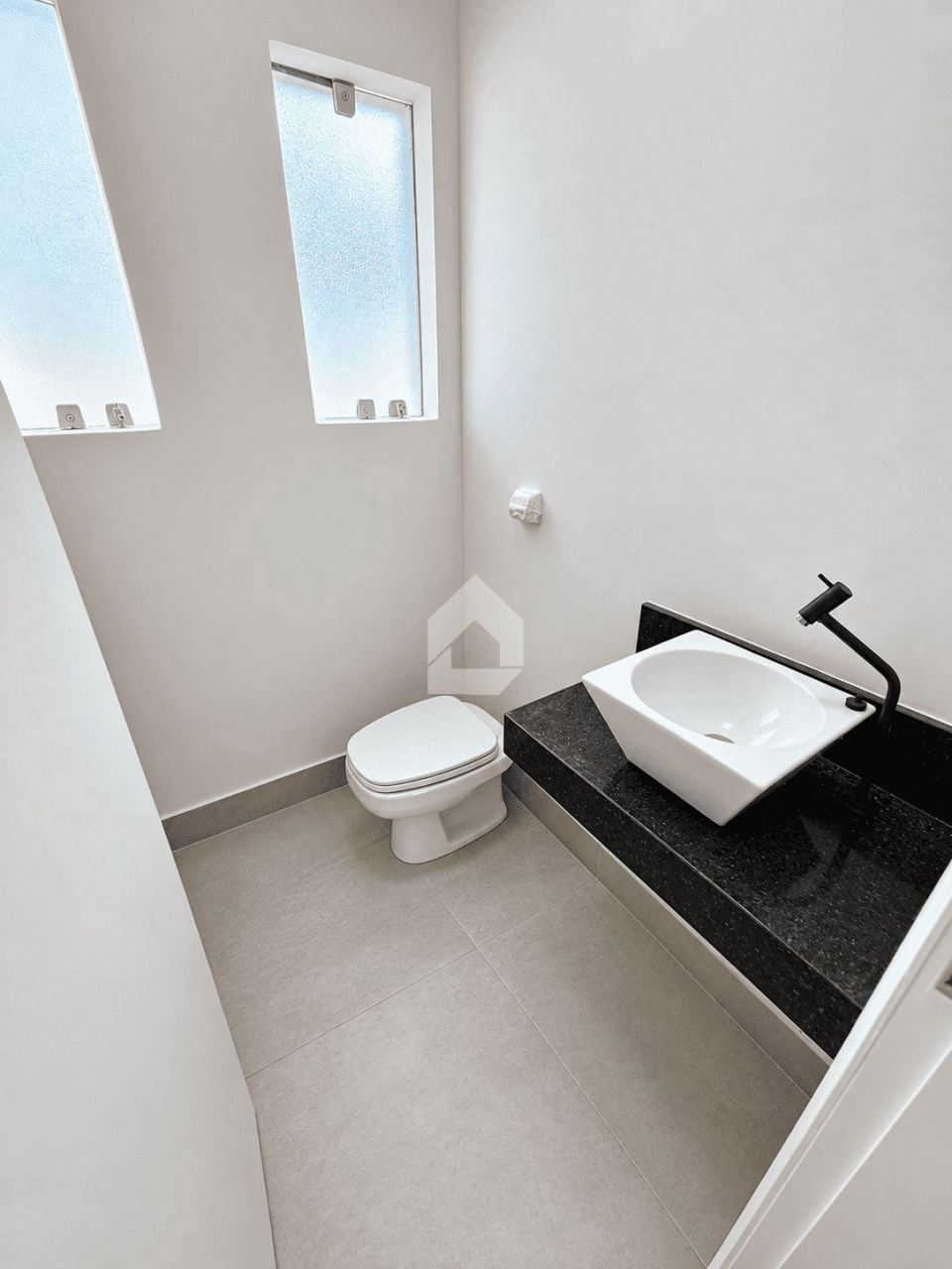 Foto 11 · Clínica / consultório com 134 m² à venda e para alugar em Itu · Bairro Brasil