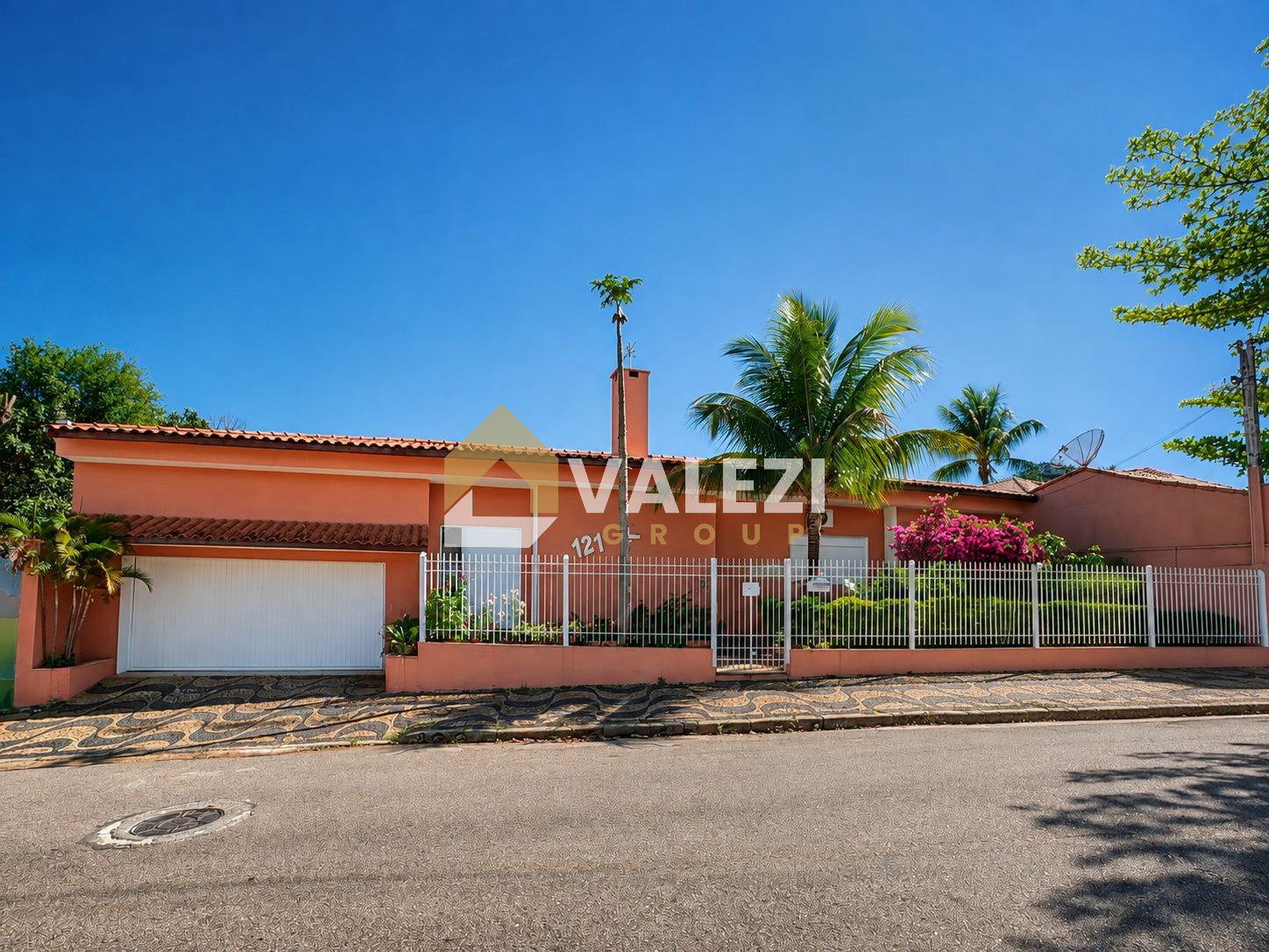 Foto 1 de Casa de Alto Padrão para Moradia, Clínica, Escritorios