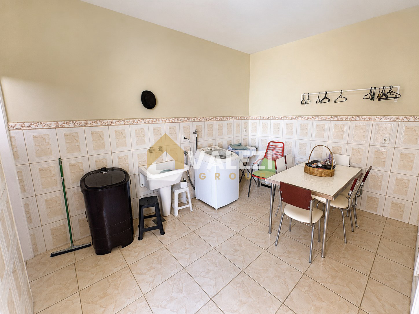 Foto 21 de Casa de Alto Padrão para Moradia, Clínica, Escritorios